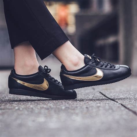 nike cortez ultra qs zwart zwart metallic goud heren|Buy Cortez Ultra QS 'Black Metallic Gold' .